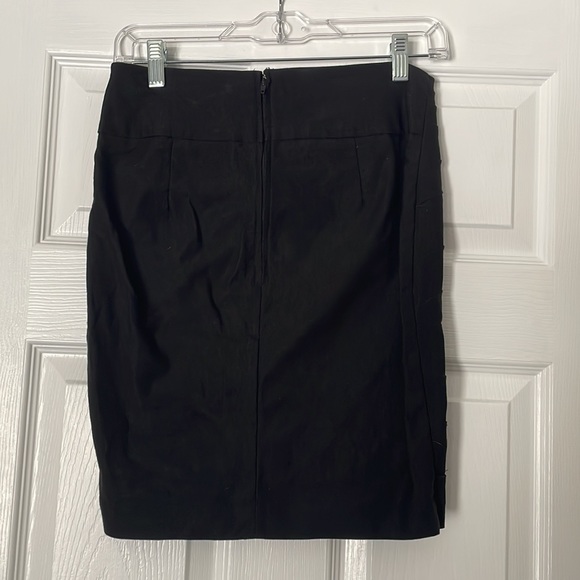 Dynamite Pencil Skirt Size 5 - Picture 3 of 4